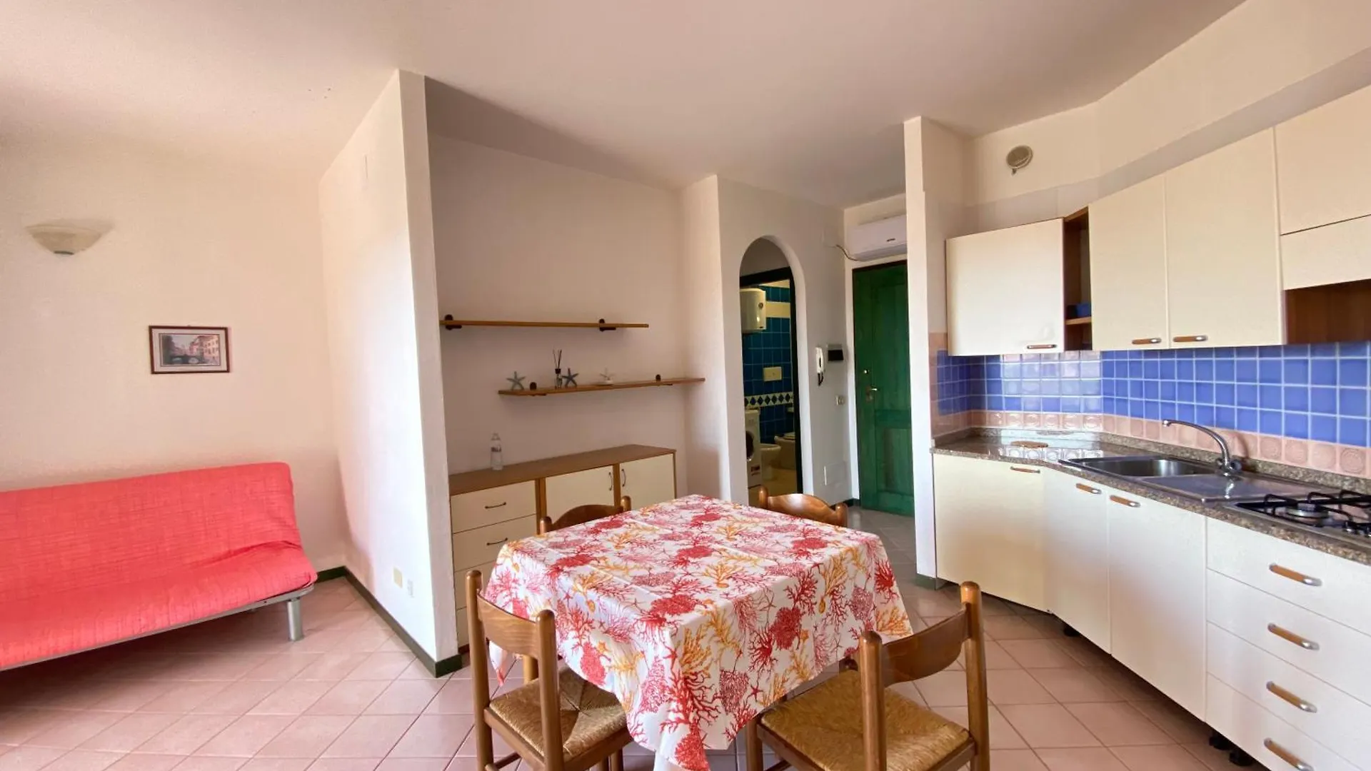 Appartamento In Complesso Con Piscina Santa Teresa Gallura